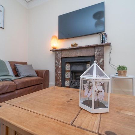 Large City Corner Apartment Эдинбург Экстерьер фото
