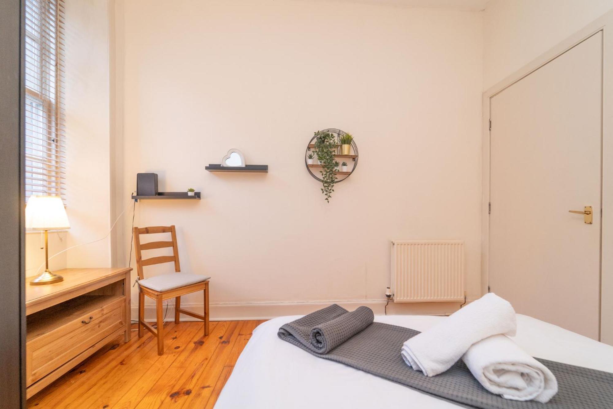 Large City Corner Apartment Эдинбург Экстерьер фото